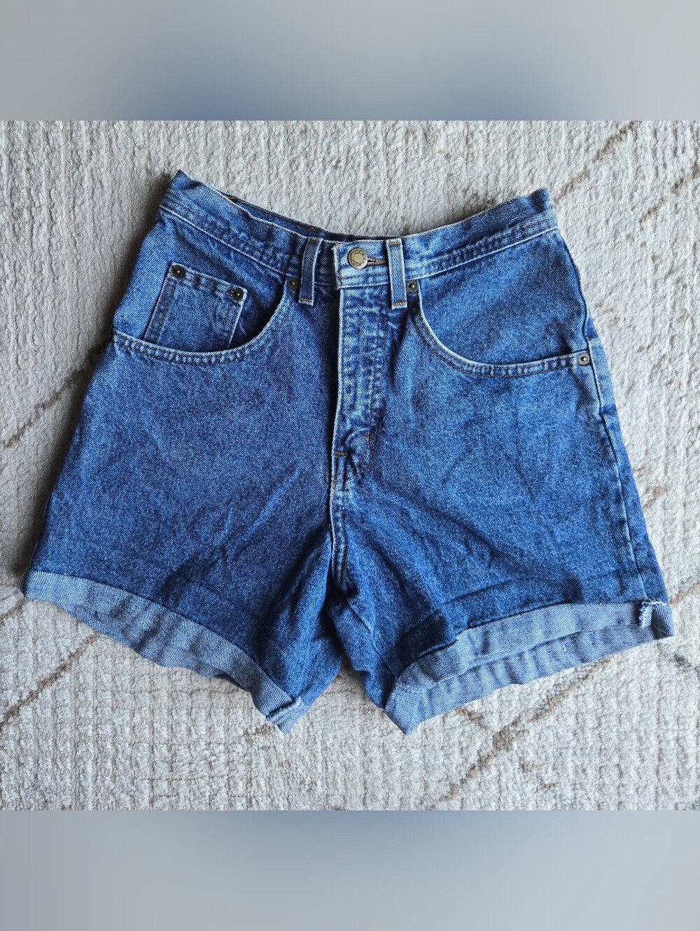 2B4U Vintage High-Waisted 100% Cotton Denim Shorts